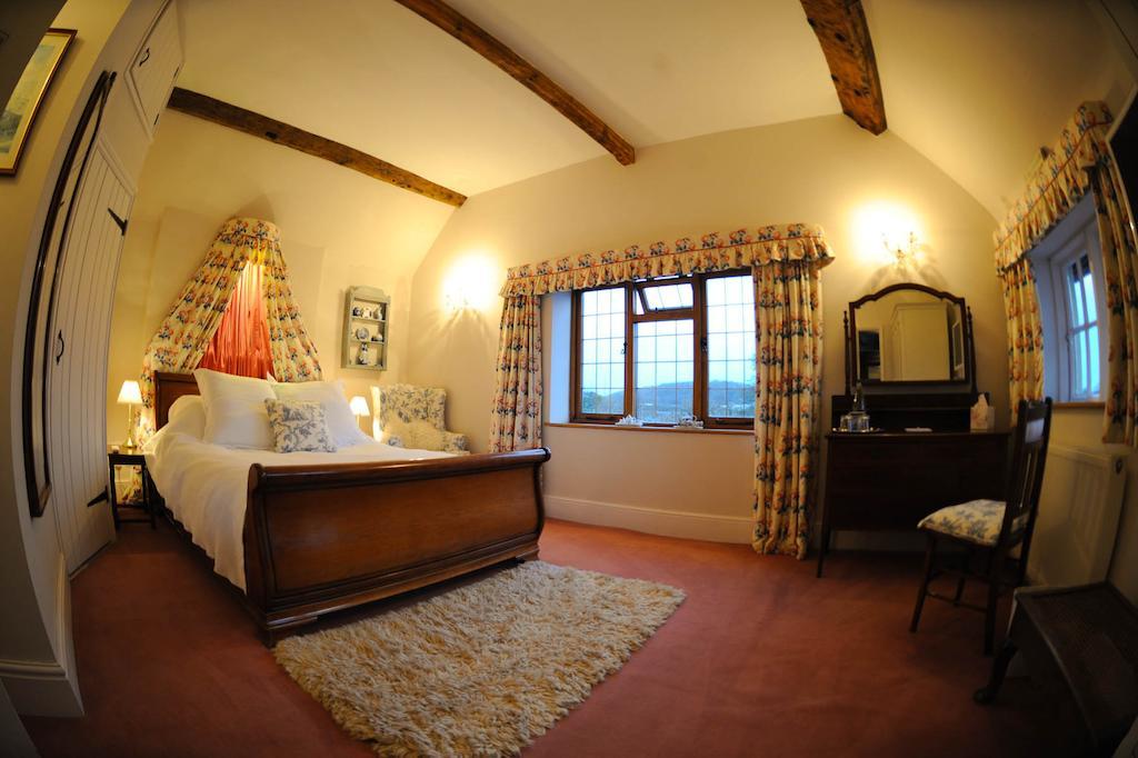 Wootton Park Guest House Wootton Wawen ภายนอก รูปภาพ